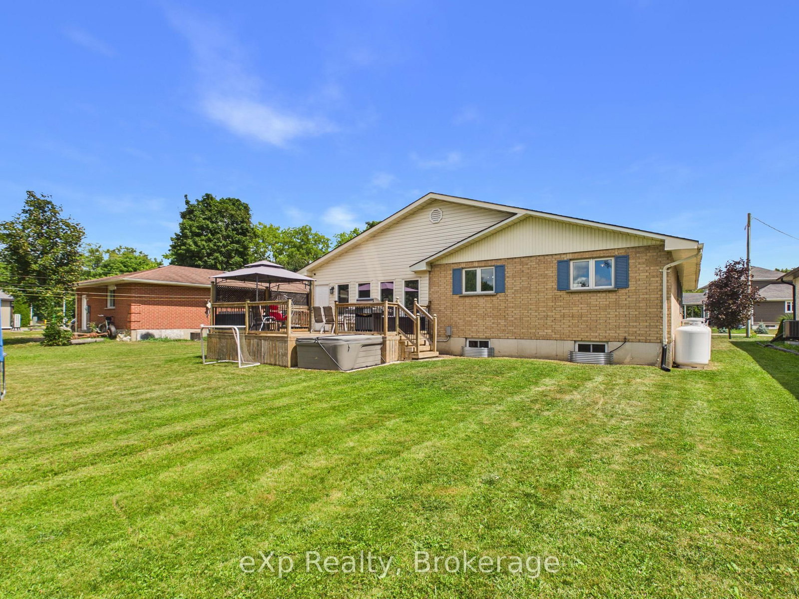 1103 Marietta Street • Howick, ON photo 35