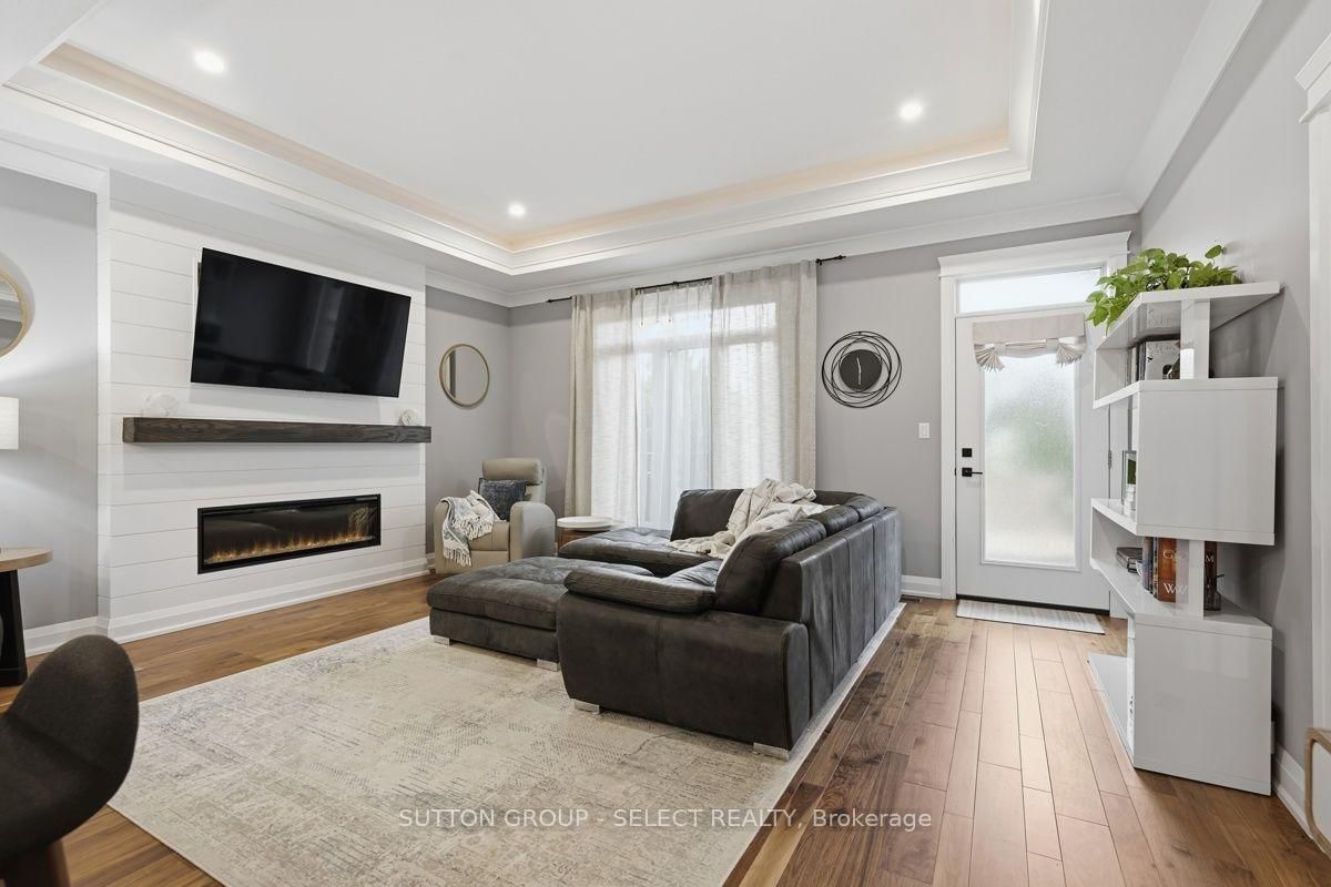 159 Collins Way • #54 • Strathroy-Caradoc, ON photo 12
