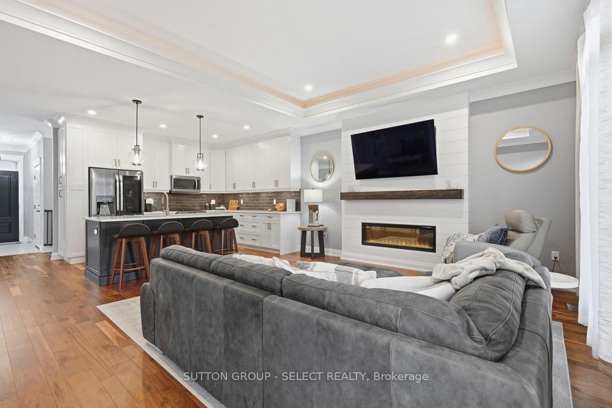 159 Collins Way • #54 • Strathroy-Caradoc, ON photo 13