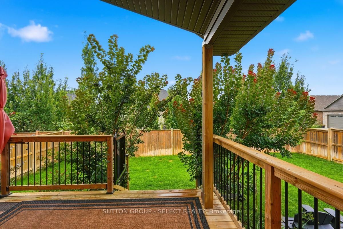 159 Collins Way • #54 • Strathroy-Caradoc, ON photo 30