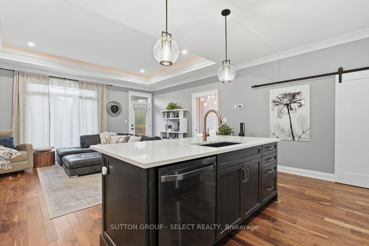 159 Collins Way • #54 • Strathroy-Caradoc, ON photo 9