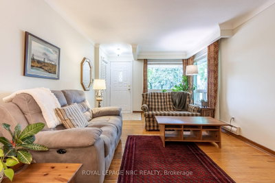 542 Lake Street • St. Catharines, ON photo 5