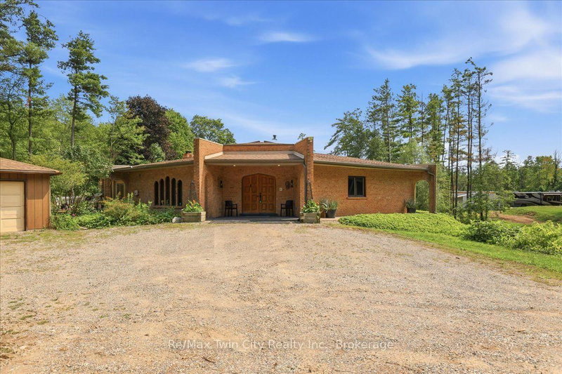 home for sale on 847294 Township Road 9 Road
