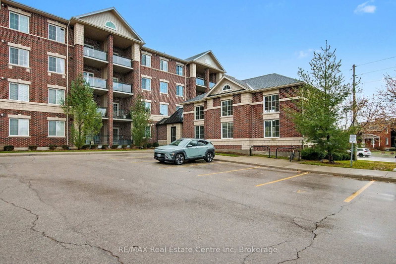 318 - 1440 Gordon Street