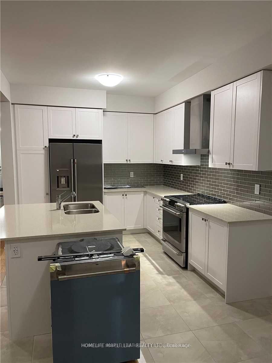 64 Yale Drive, Hamilton 4
