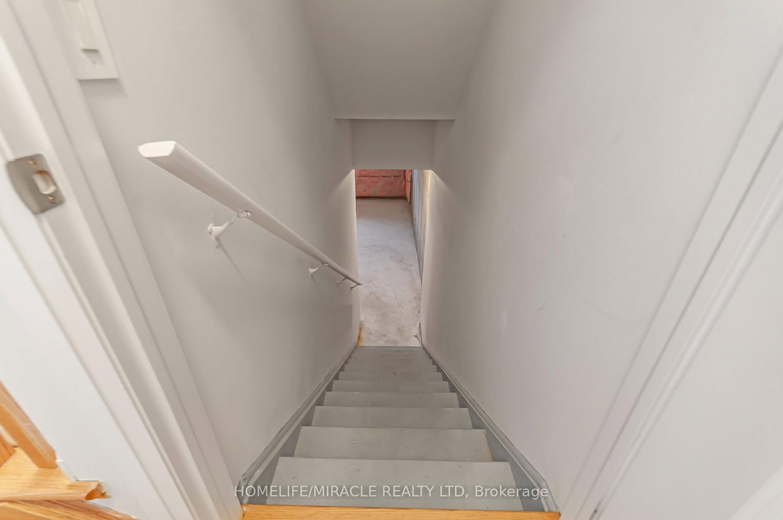 20 Corley Street • Kawartha Lakes, ON photo 39