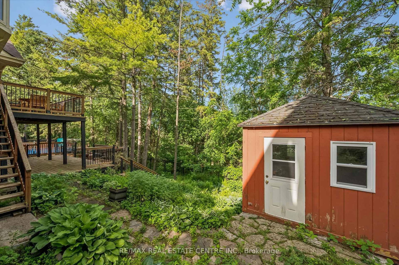 21 Tinatawa Court • Kitchener, ON photo 31