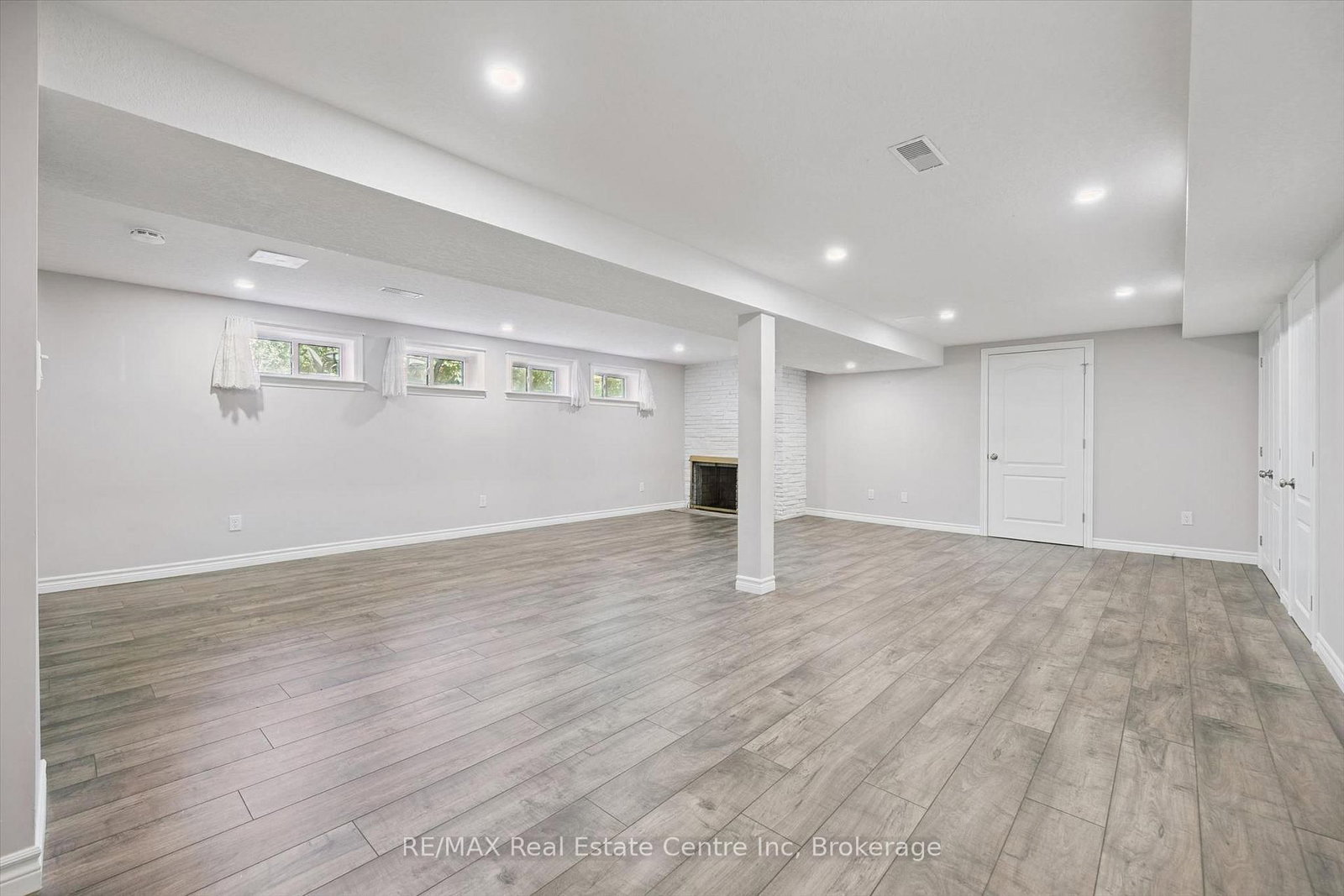 9 Hamel Avenue • Guelph, ON photo 16