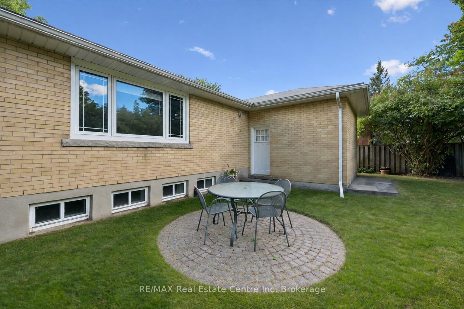 9 Hamel Avenue • Guelph, ON photo 20