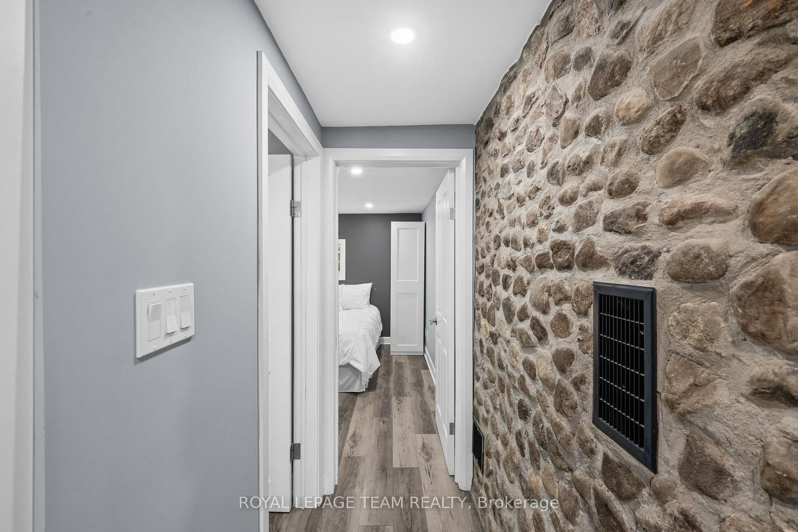 16509 Cedarvale Road • North Stormont, ON photo 15