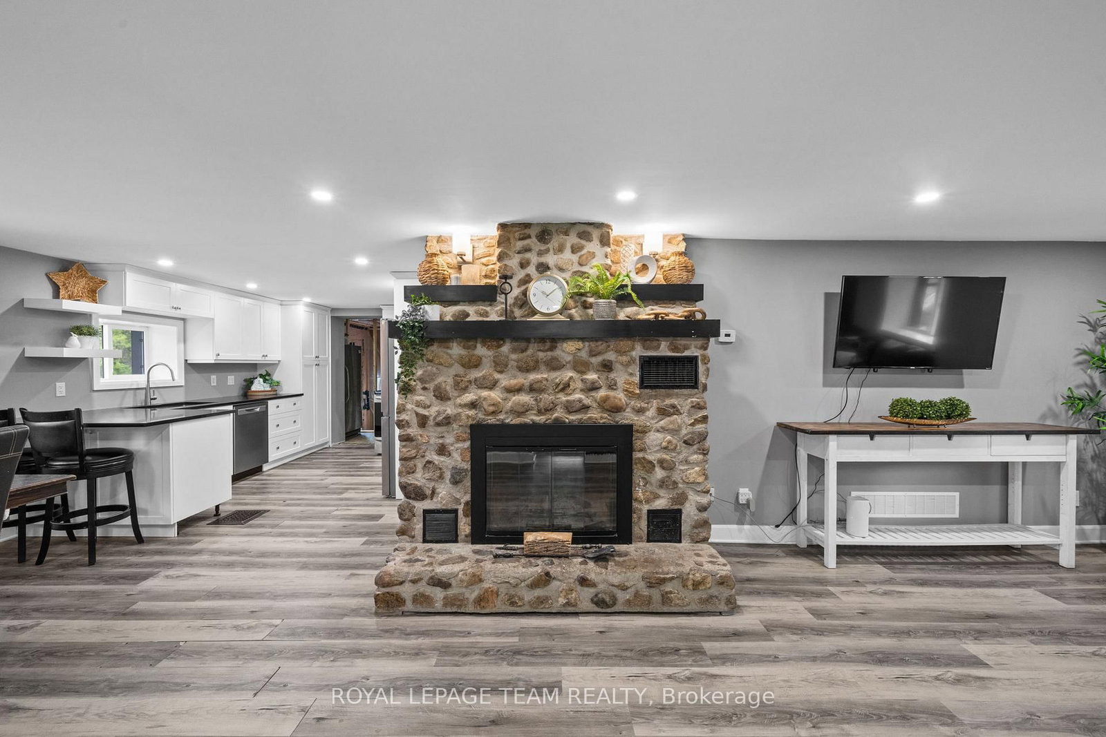 16509 Cedarvale Road • North Stormont, ON photo 7