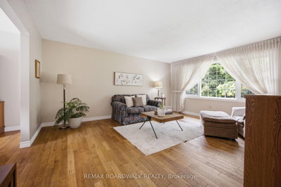 3187 Mcdonald's Corner Road • Lanark, ON photo 5