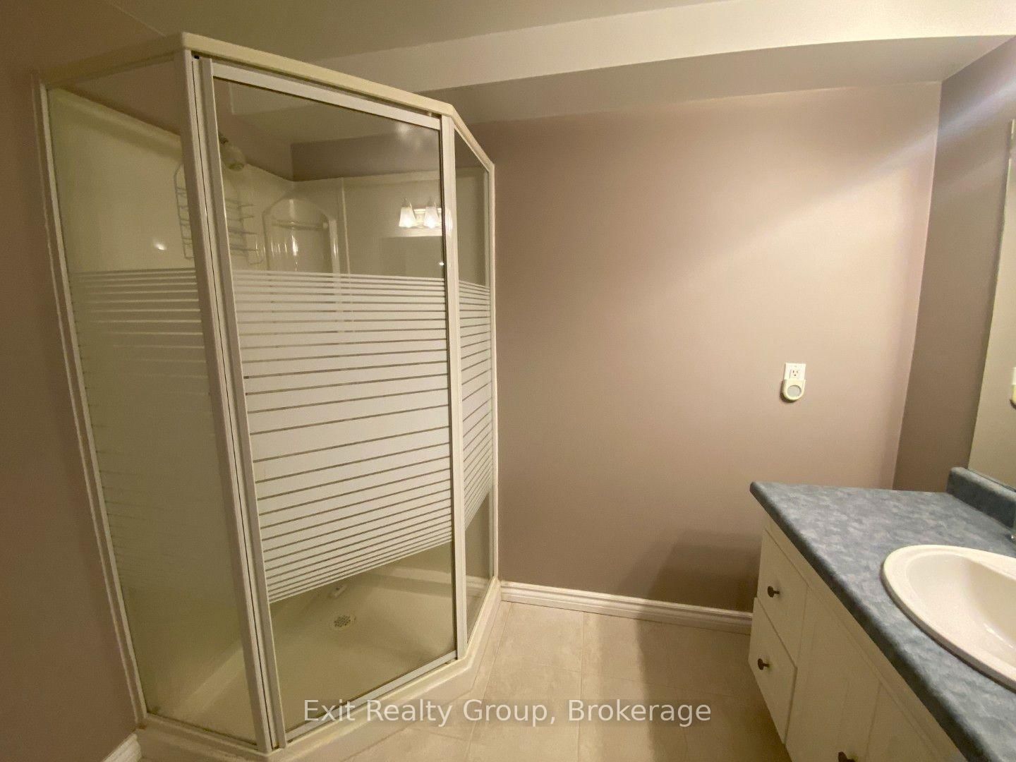 60 Oak Ridge Boulevard • Belleville, ON photo 36
