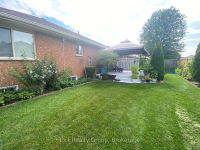 60 Oak Ridge Boulevard • Belleville, ON photo 9