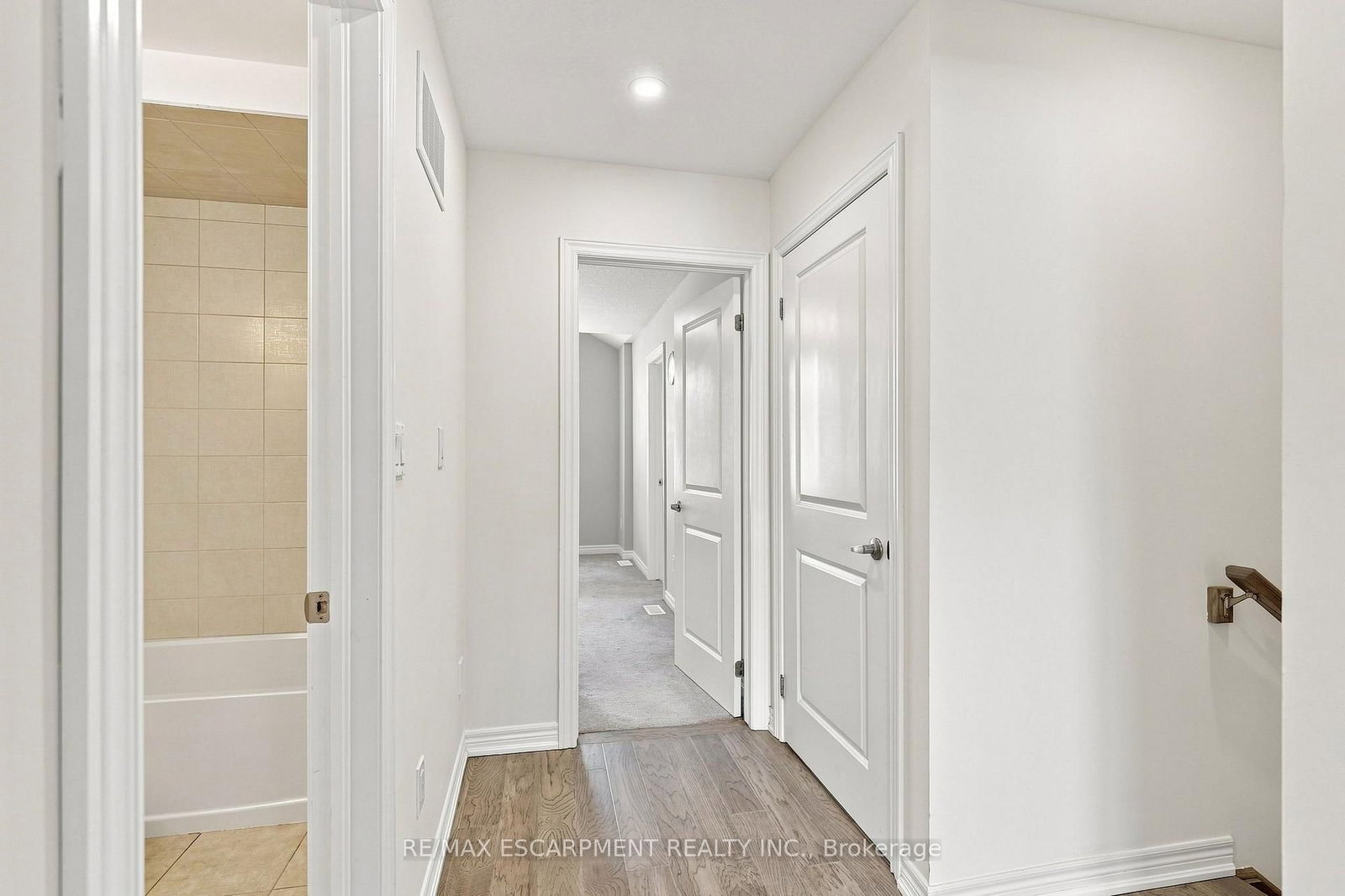 19 Mia Drive • Hamilton, ON photo 17