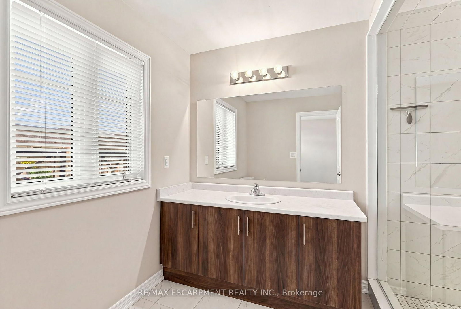 19 Mia Drive • Hamilton, ON photo 21