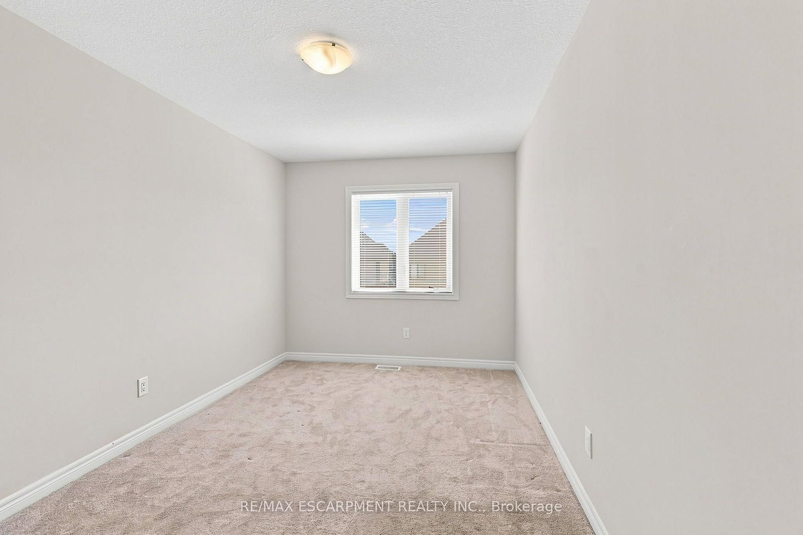 19 Mia Drive • Hamilton, ON photo 25
