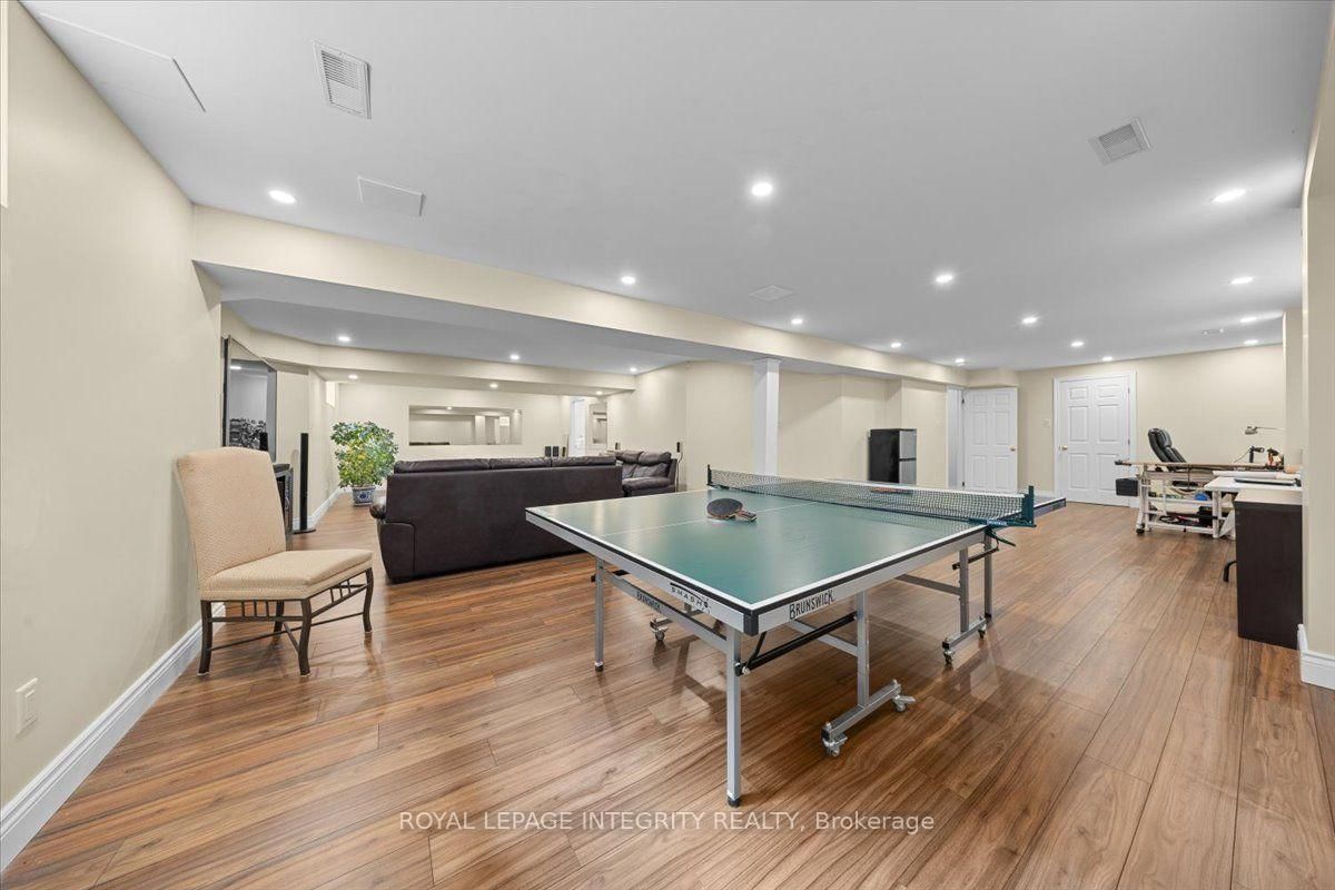 40 Bon Echo Crescent • Kanata, ON photo 35