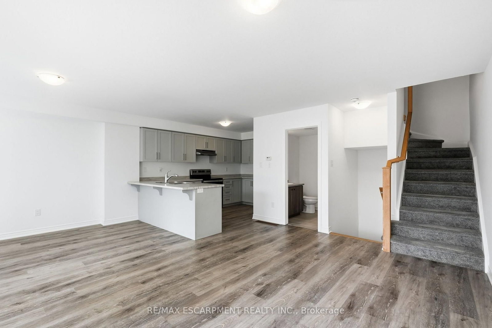 19 Roxanne Drive • #119 • Hamilton, ON photo 10