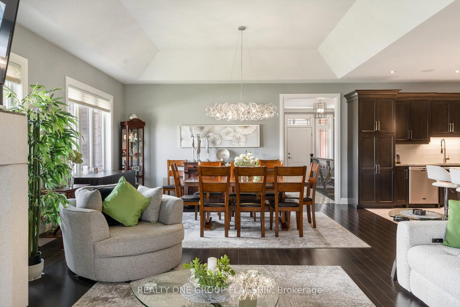 104 Berwick Trail • Welland, ON photo 21