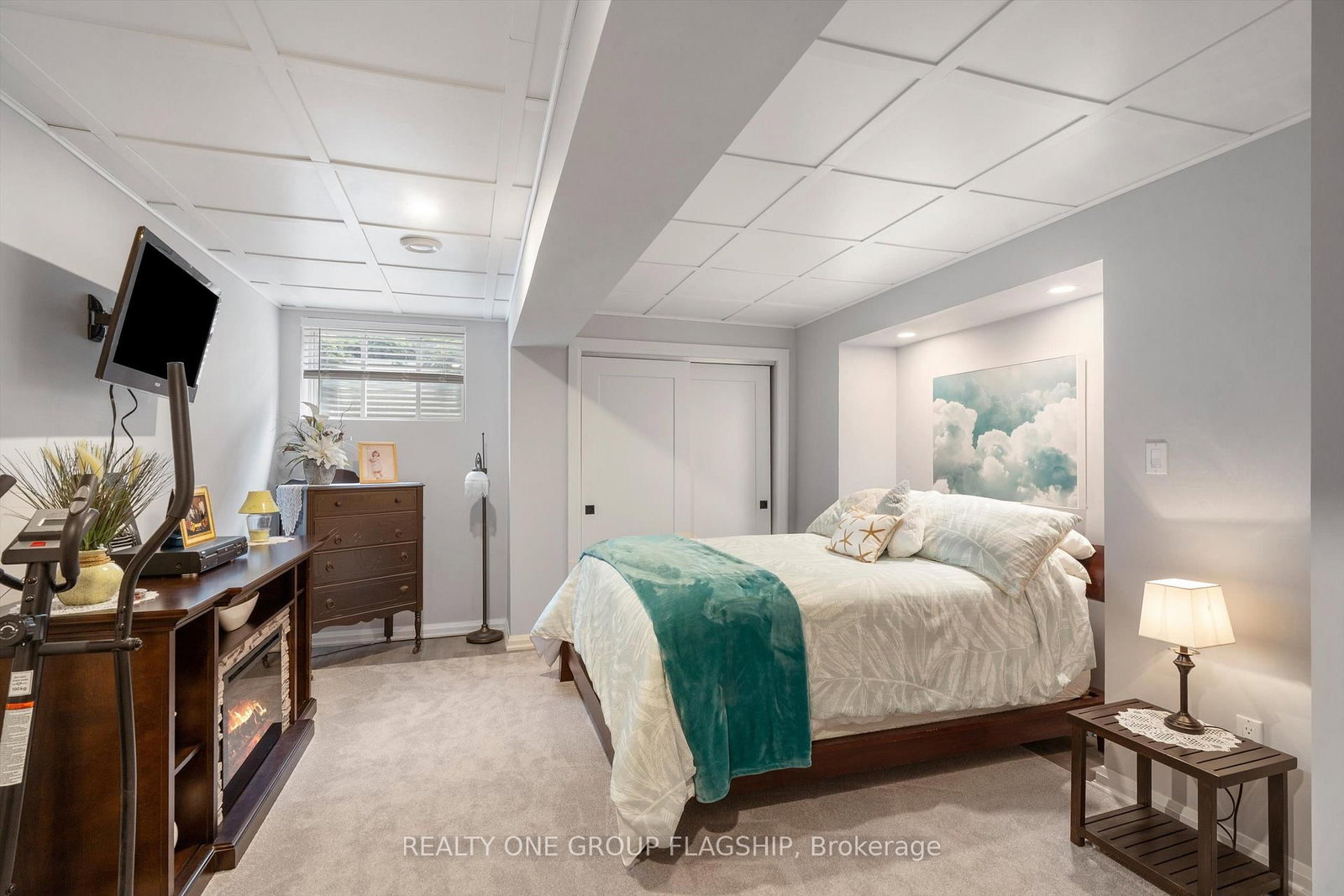104 Berwick Trail • Welland, ON photo 36