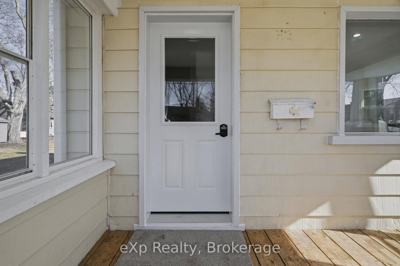 192 William Street W