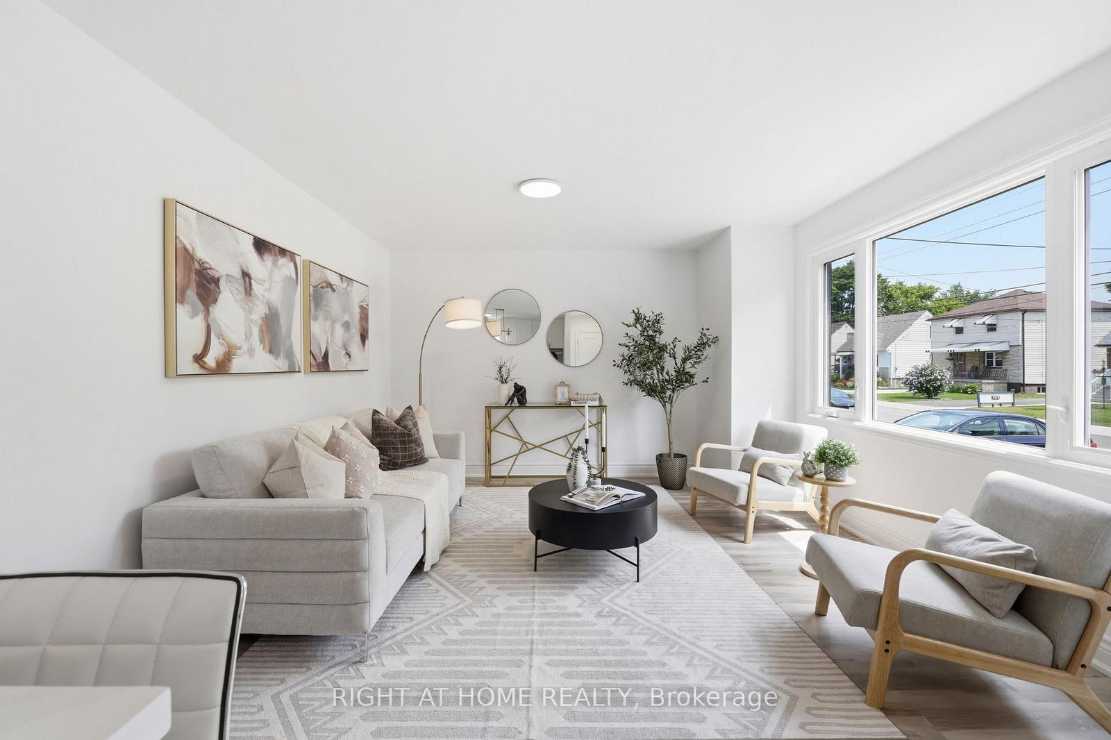 156 E 36th Street • Hamilton, ON photo 11