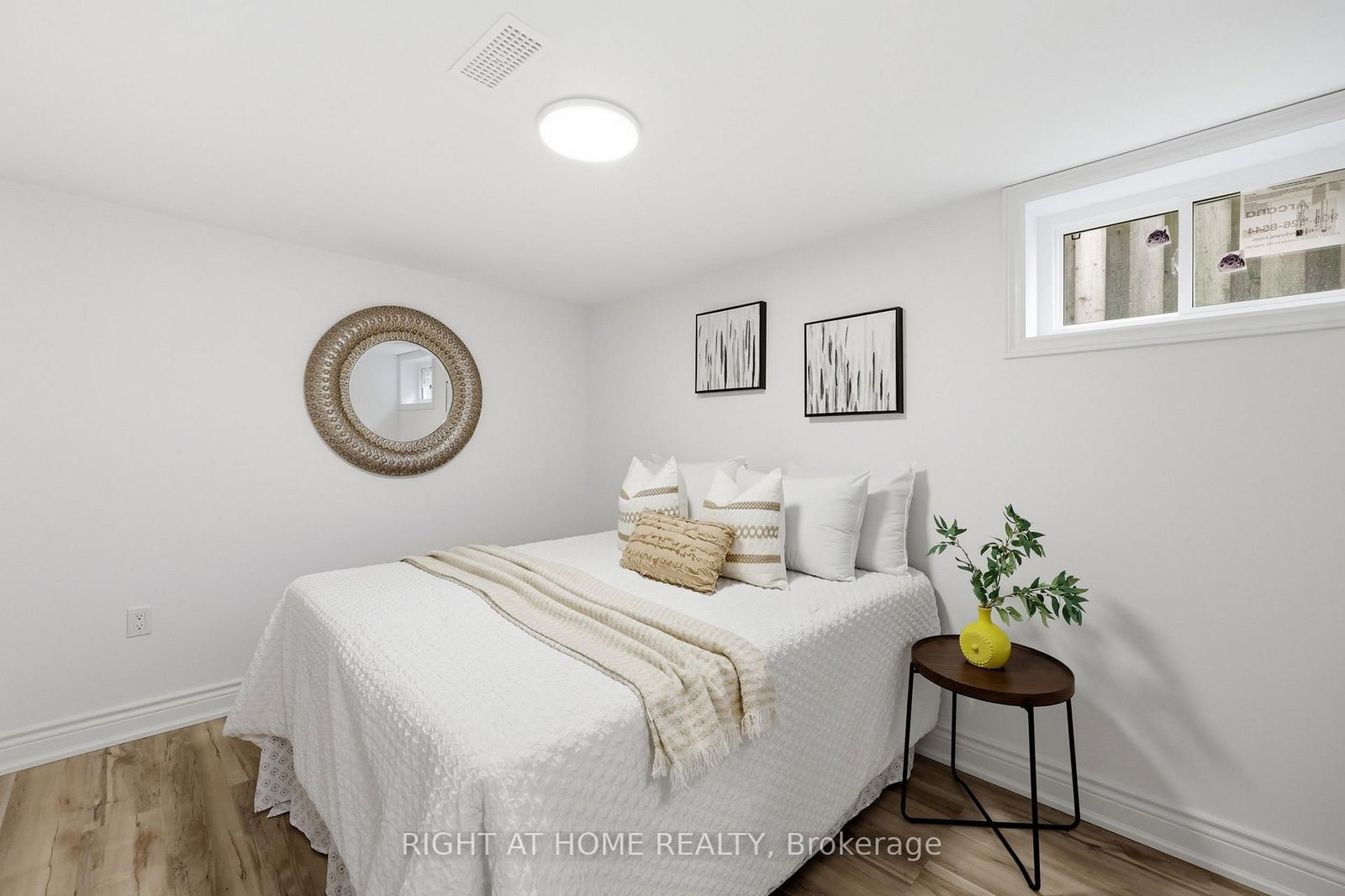 156 E 36th Street • Hamilton, ON photo 30