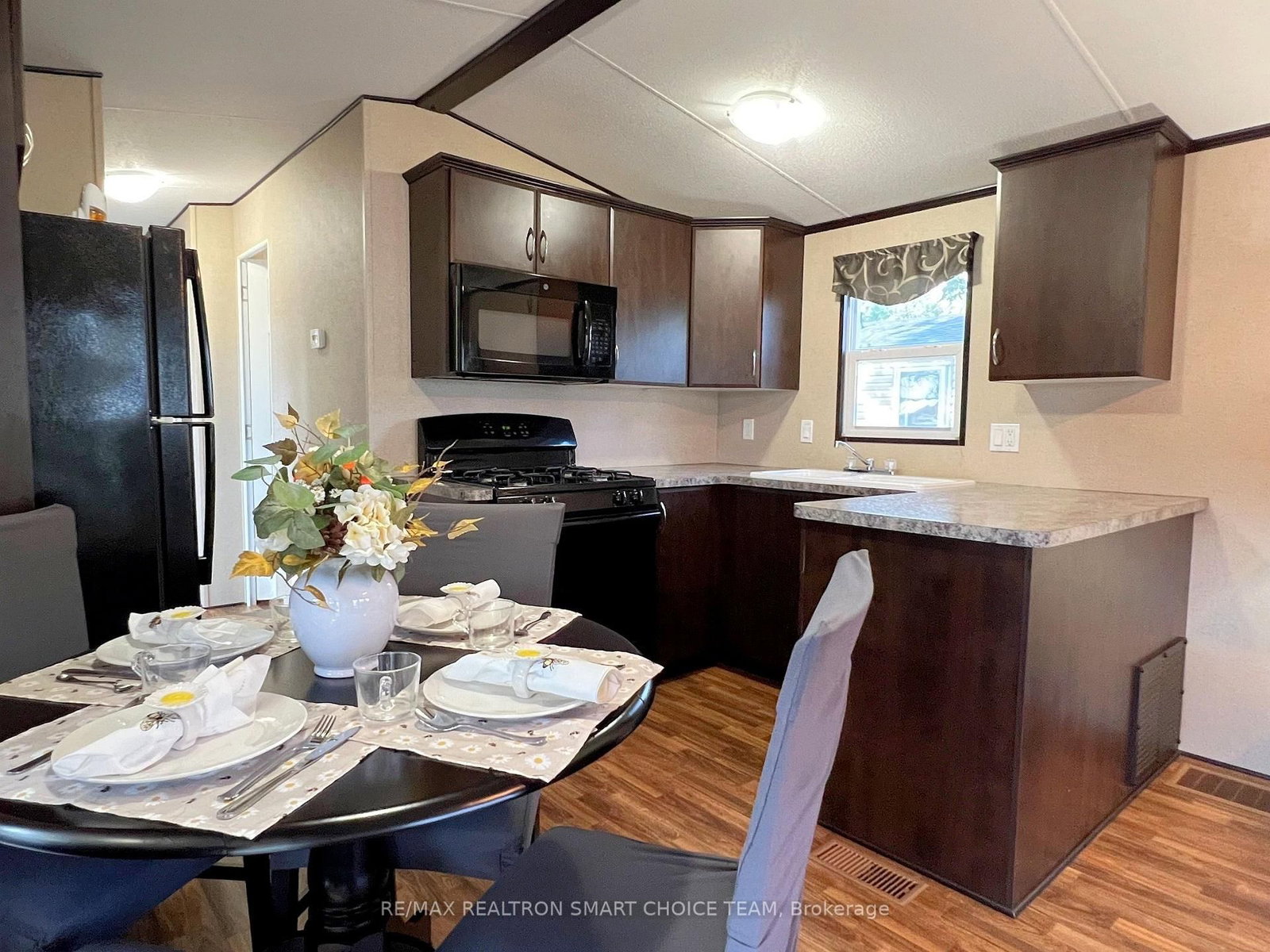 1501 Line 8 Road • #241 • Niagara-on-the-Lake, ON photo 9