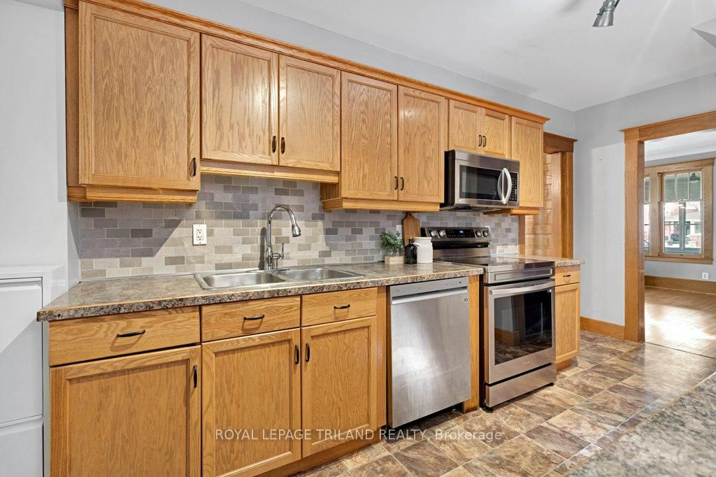46 Rosebery Place • St. Thomas, ON photo 13