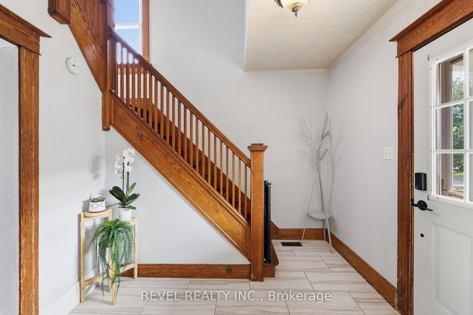 52 Berryman Avenue • St. Catharines, ON photo 16