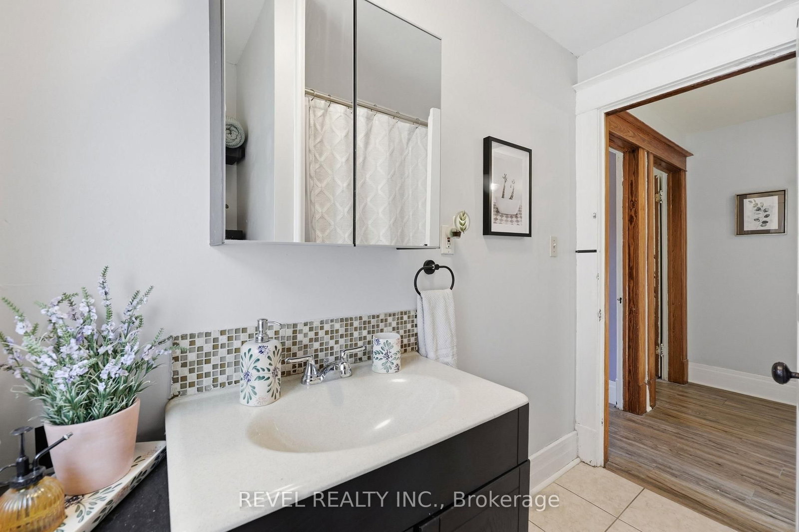52 Berryman Avenue • St. Catharines, ON photo 24
