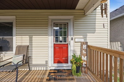 52 Berryman Avenue • St. Catharines, ON photo 5