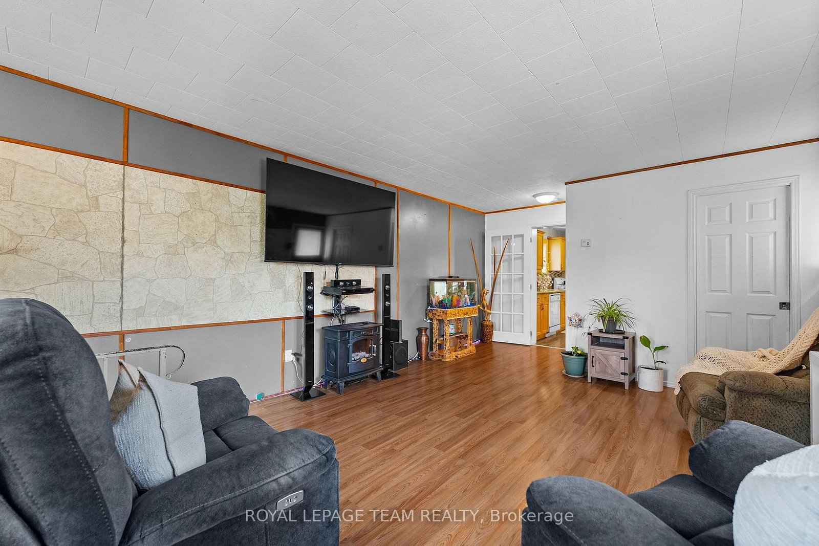 80 Bank Street S • Renfrew, ON photo 15