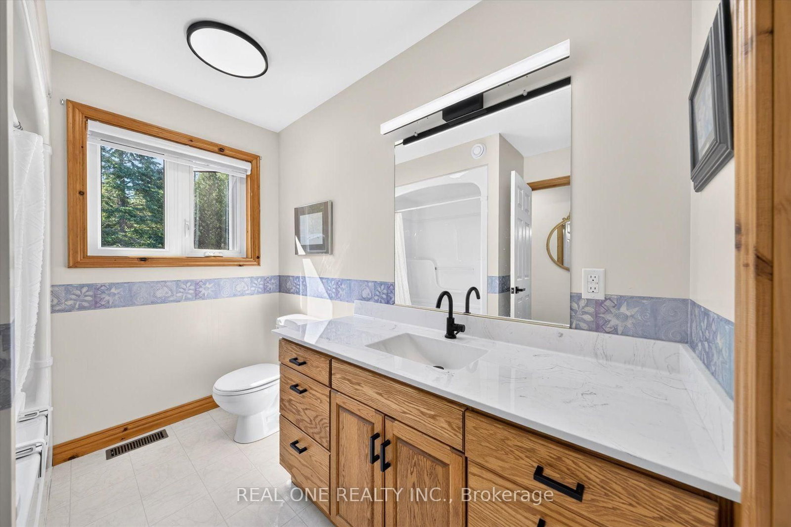 501219 Grey Road 1 Road • Georgian Bluffs, ON photo 19