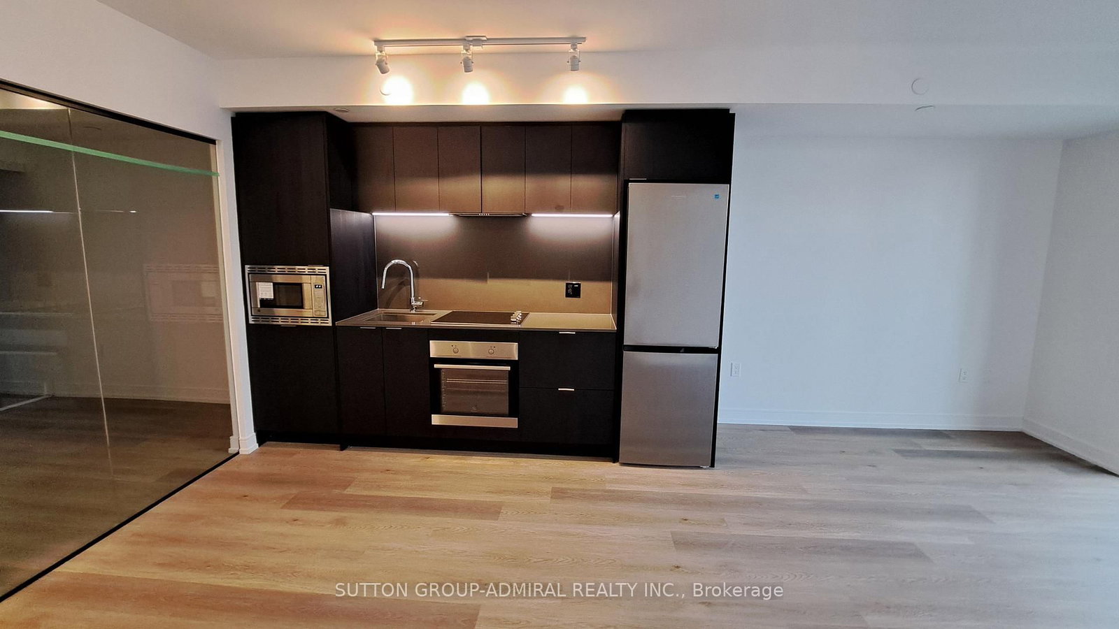 506 - 1 Jarvis Street, Hamilton 5