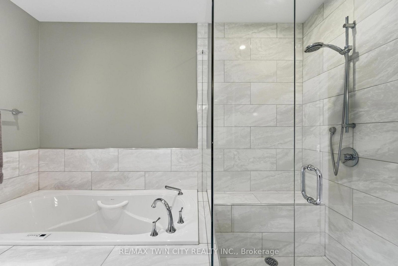 15 Shephard Place • Wilmot, ON photo 25