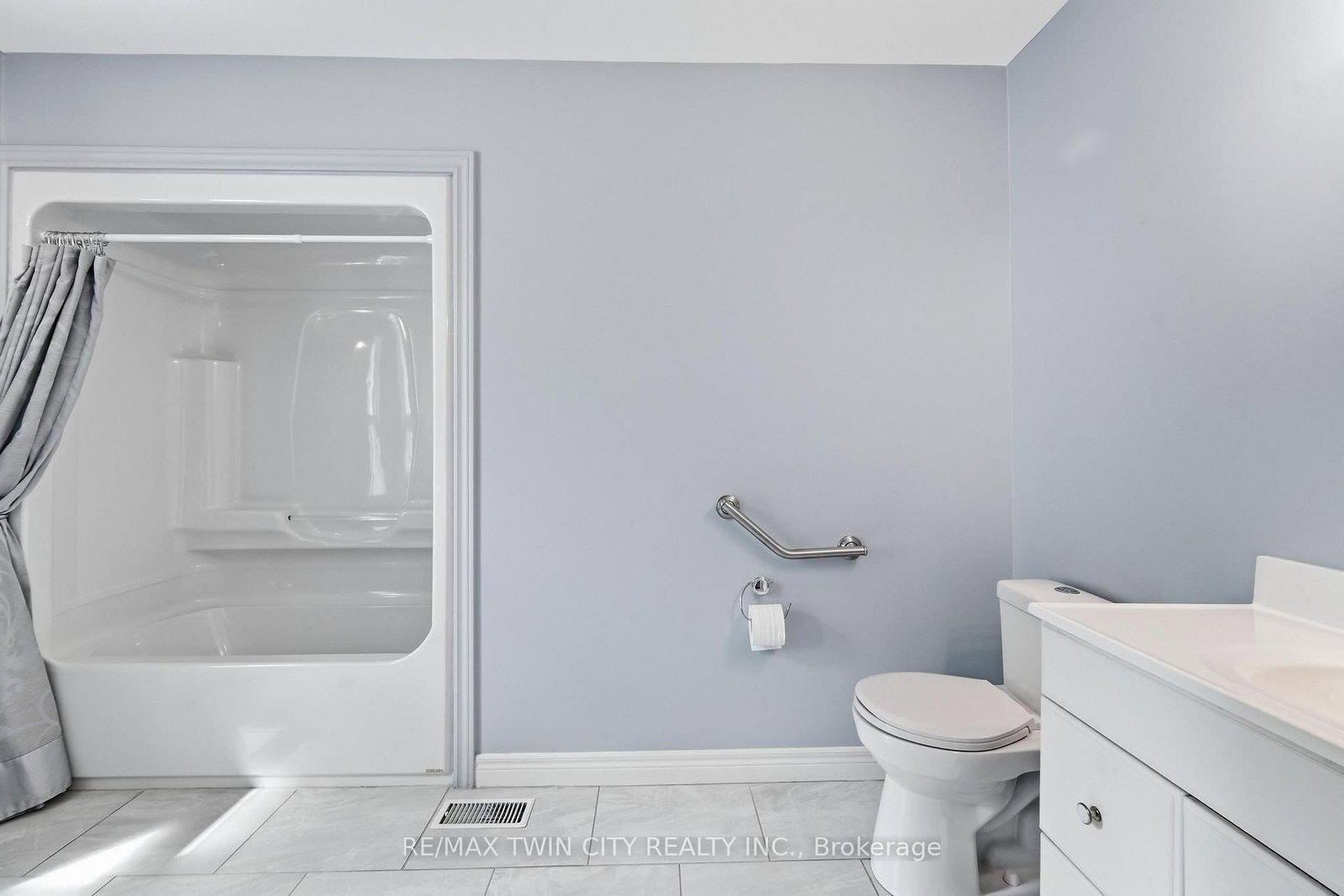 15 Shephard Place • Wilmot, ON photo 27