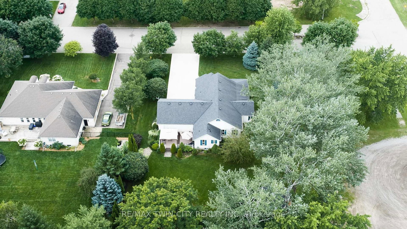 15 Shephard Place • Wilmot, ON photo 48