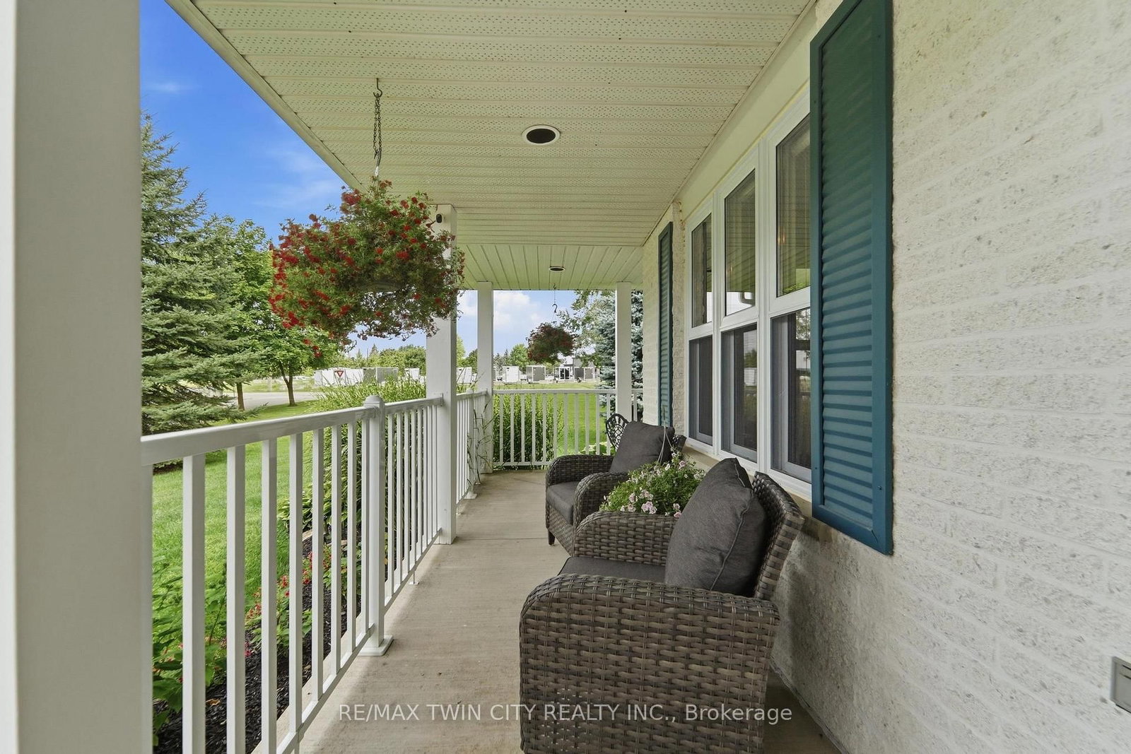 15 Shephard Place • Wilmot, ON photo 6