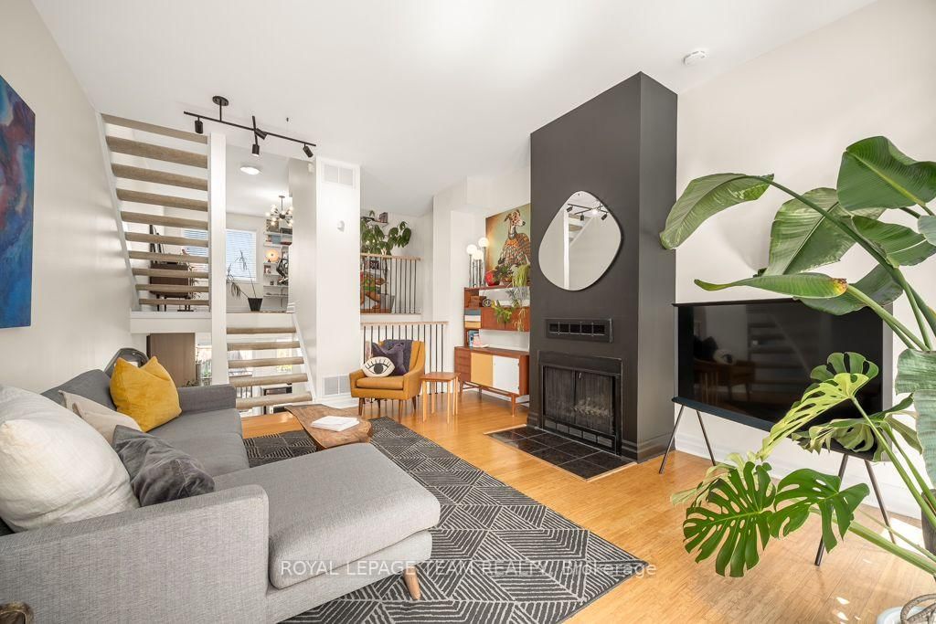 575 OLD ST PATRICK Street • #17 • Ottawa, ON photo 16