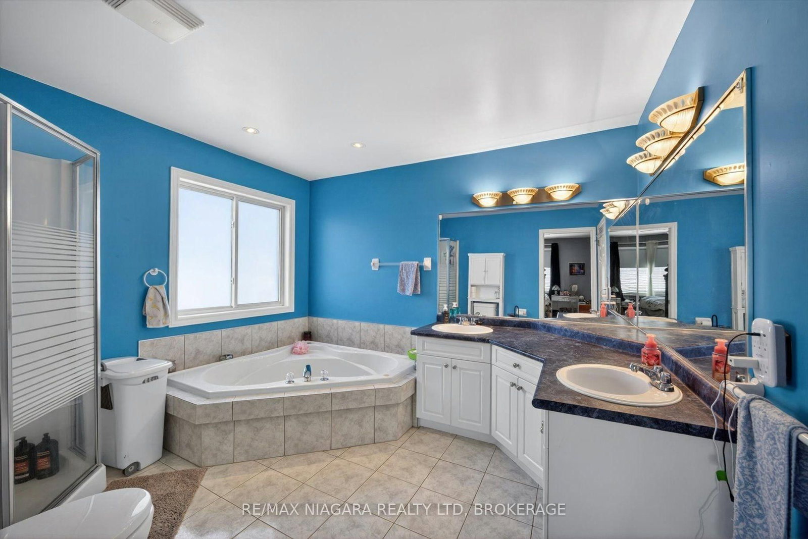 4457 Kathleen Crescent • Niagara Falls, ON photo 14