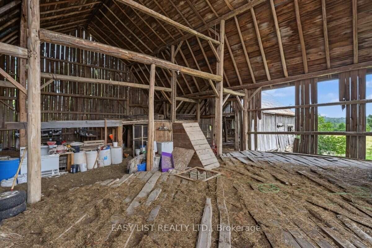 534 Cedar Glen Road • Kawartha Lakes, ON photo 10