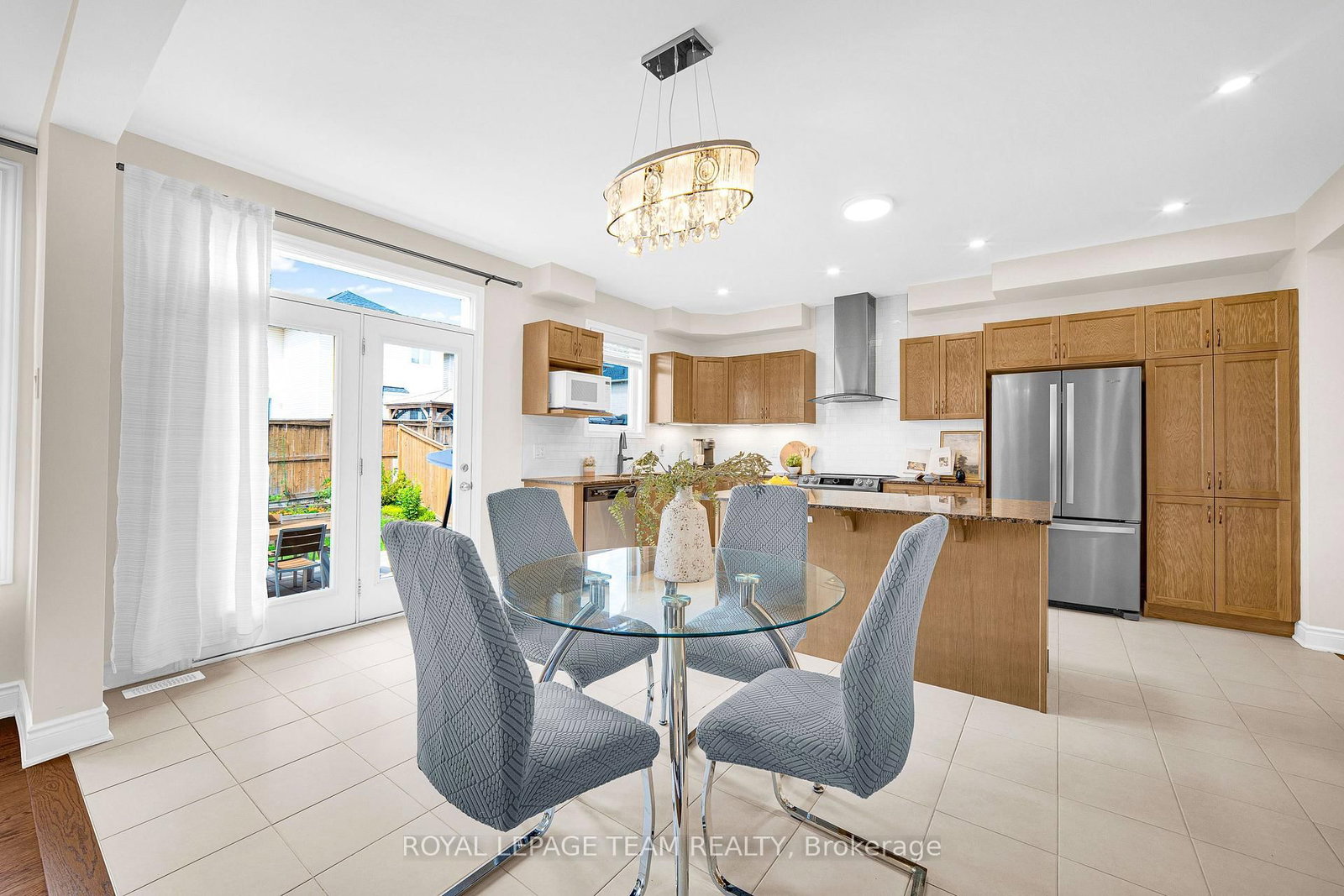607 Parade Drive • Stittsville, ON photo 16