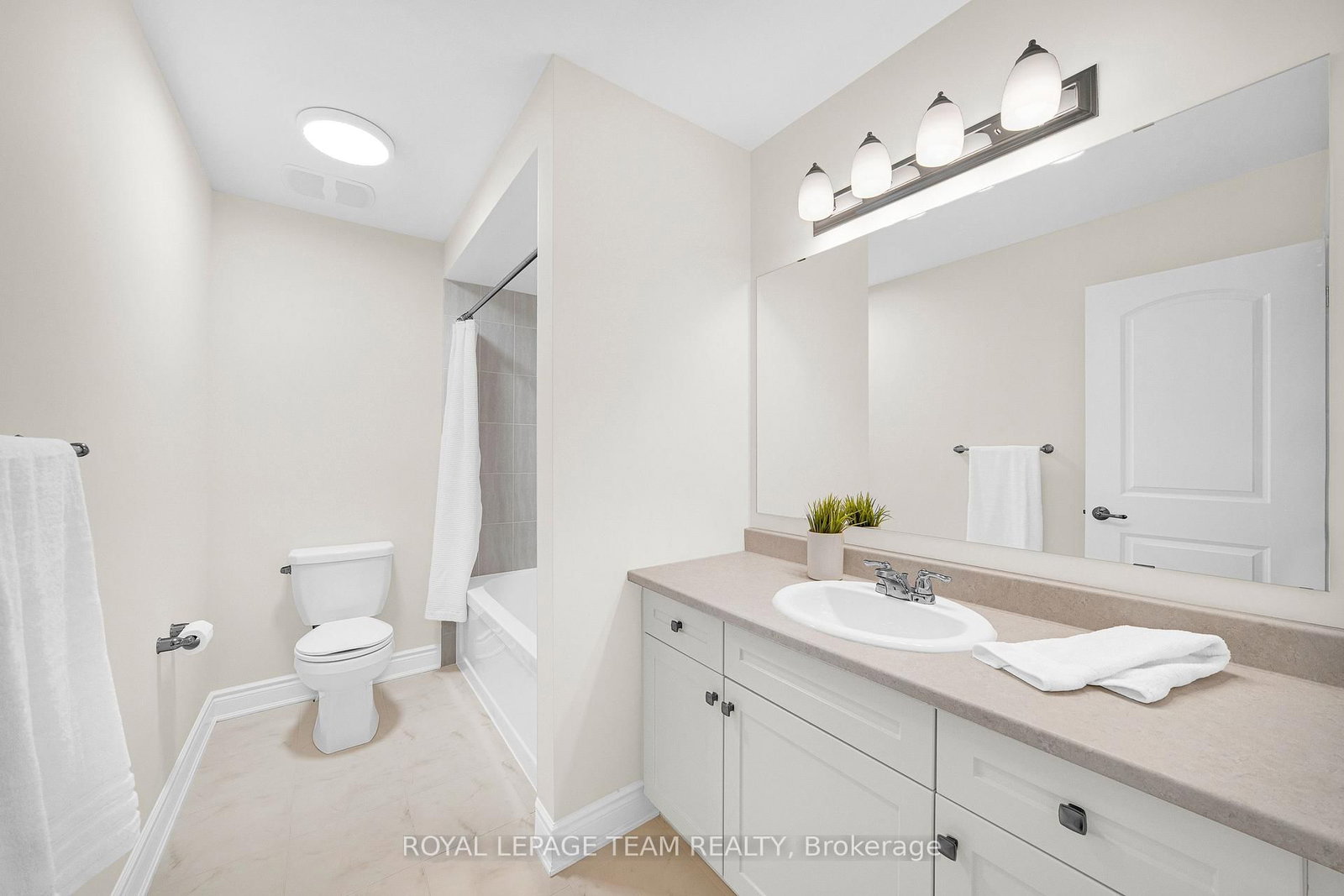 607 Parade Drive • Stittsville, ON photo 38
