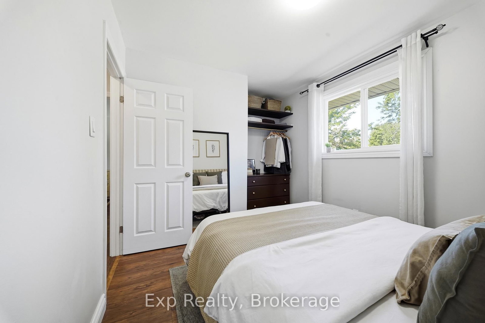 57 Huntingwood Drive • Belleville, ON photo 21