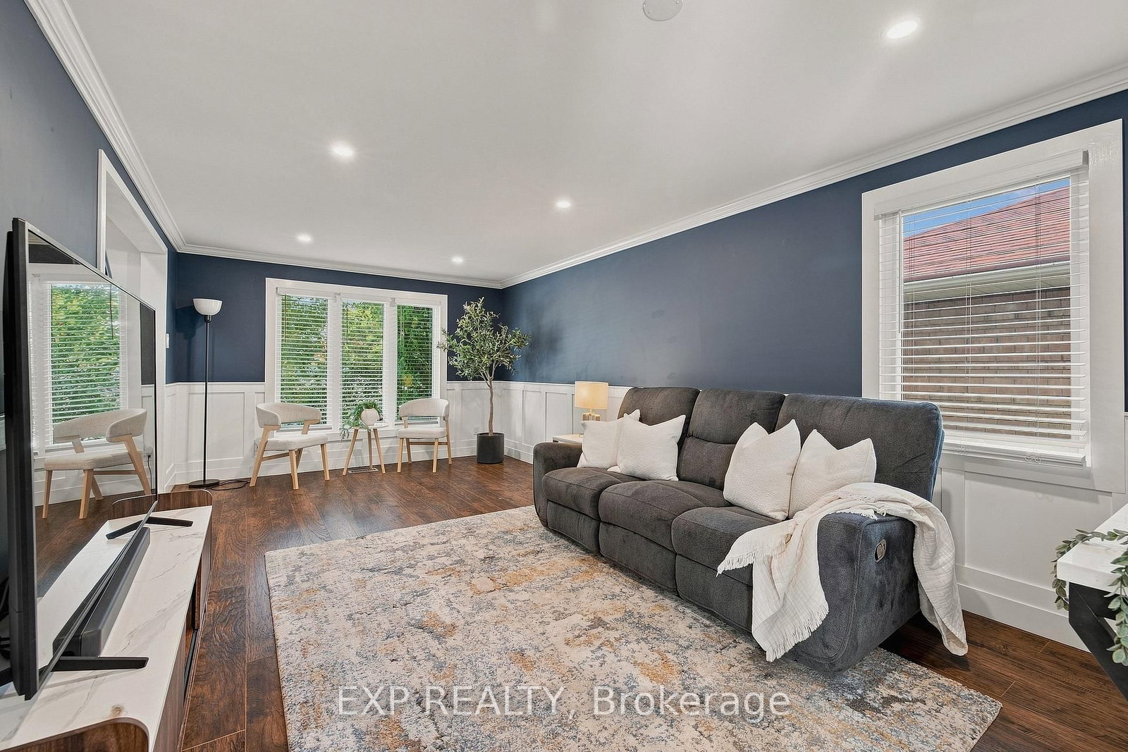 22 Driftwood Drive • Kitchener, ON photo 6