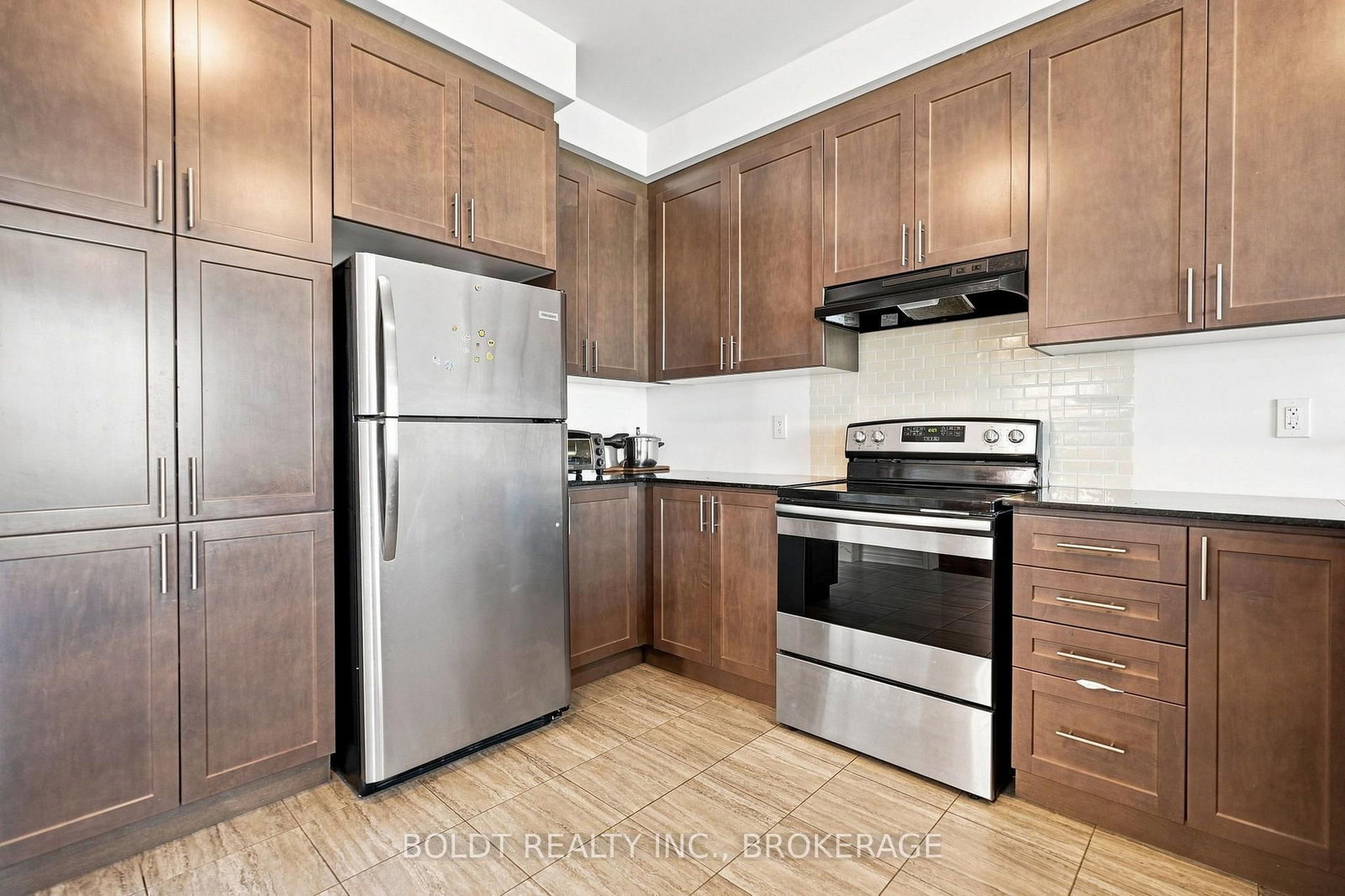 85 Homestead Way • Thorold, ON photo 10