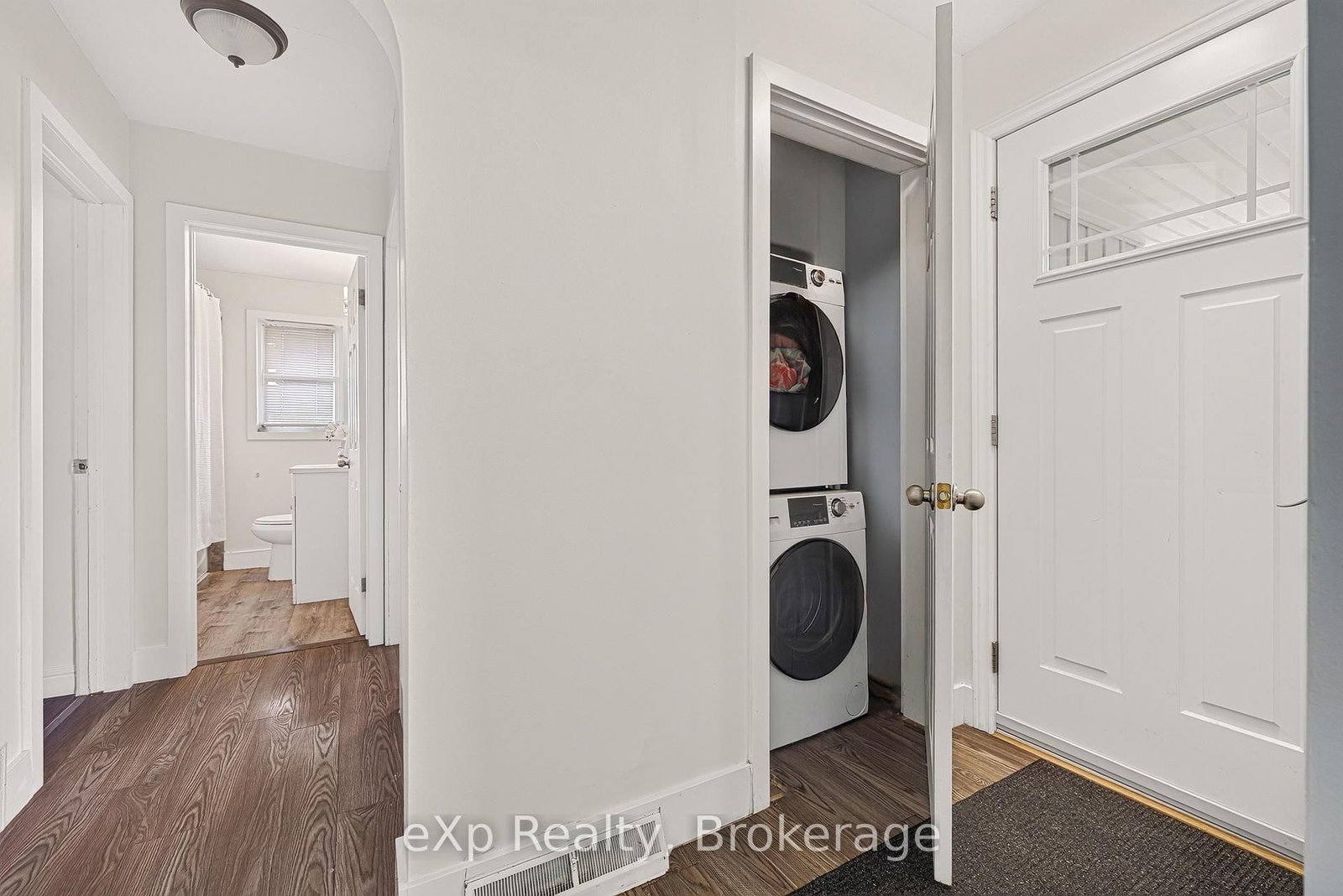 18 Willowdale Street • Brantford, ON photo 17