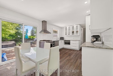 18 Willowdale Street • Brantford, ON photo 6
